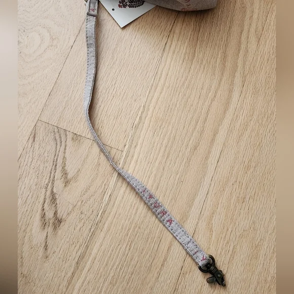 Iyura small clutch hand purse New - Picture 5 of 8